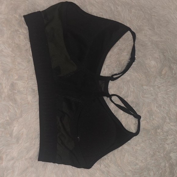 Women's Black Camouflage Sports Bra - Picture 3 of 3
